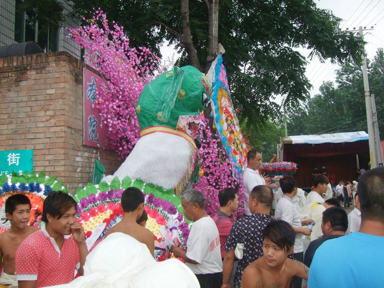 河北保定葬礼,葬礼办得极其隆重