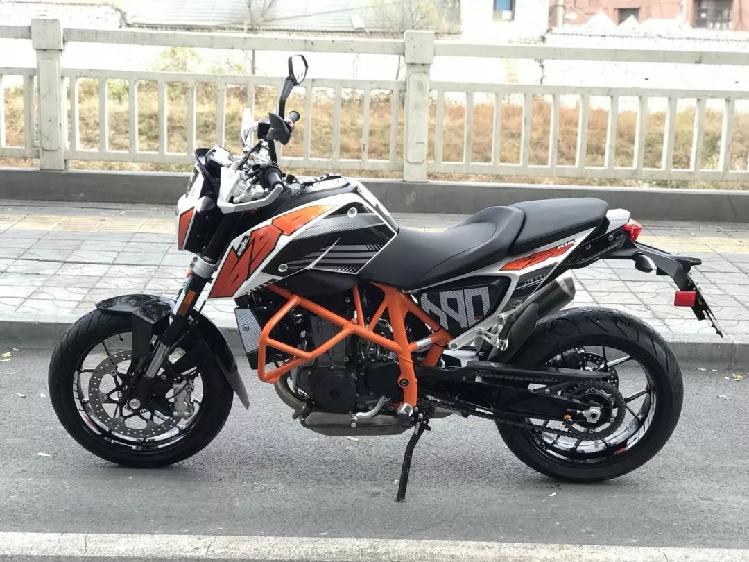 转让兰州大贸2015年ktm690杜克