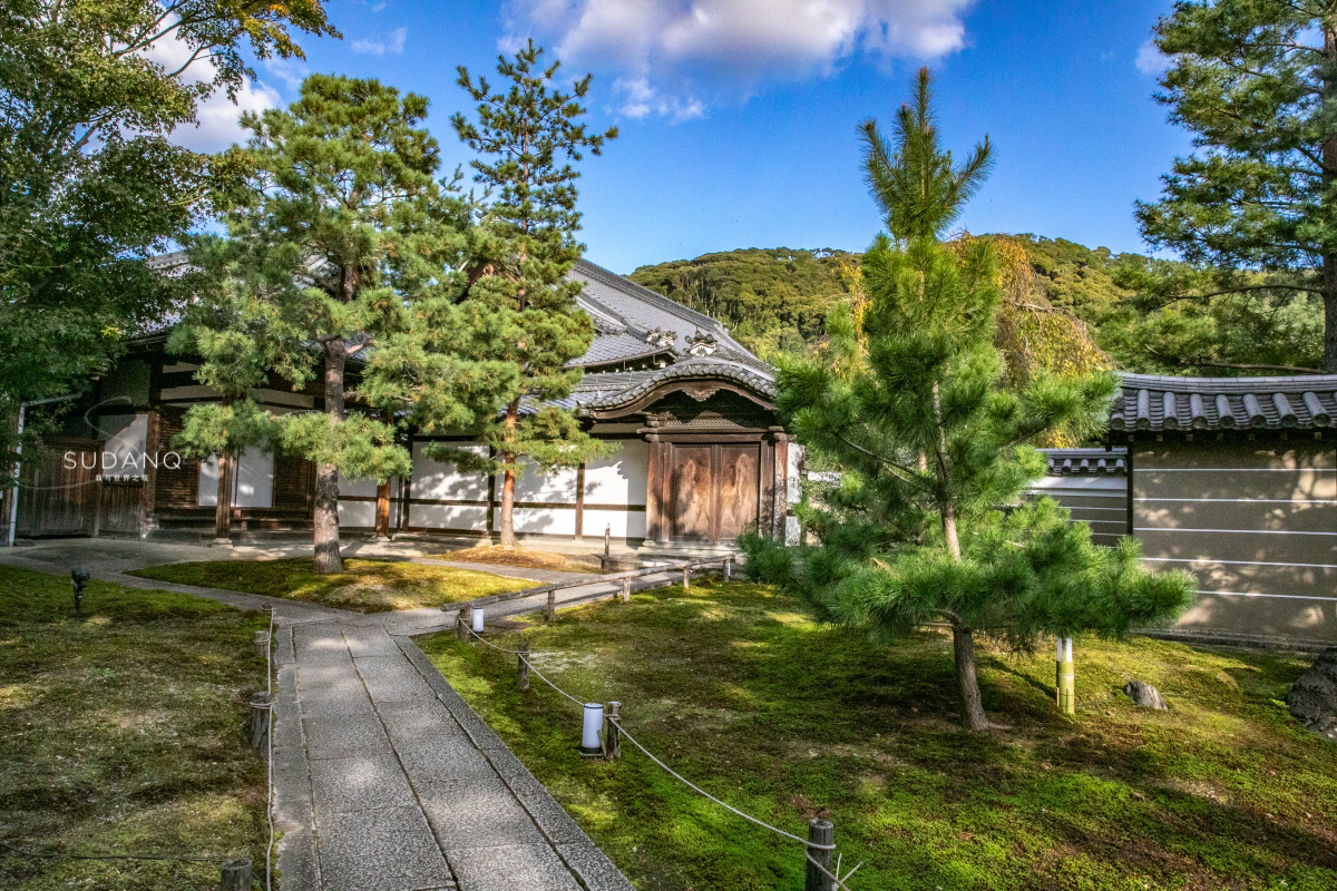 为何日本人会祀奉印度大黑天？参观日本寺院，游客发现西藏转经筒