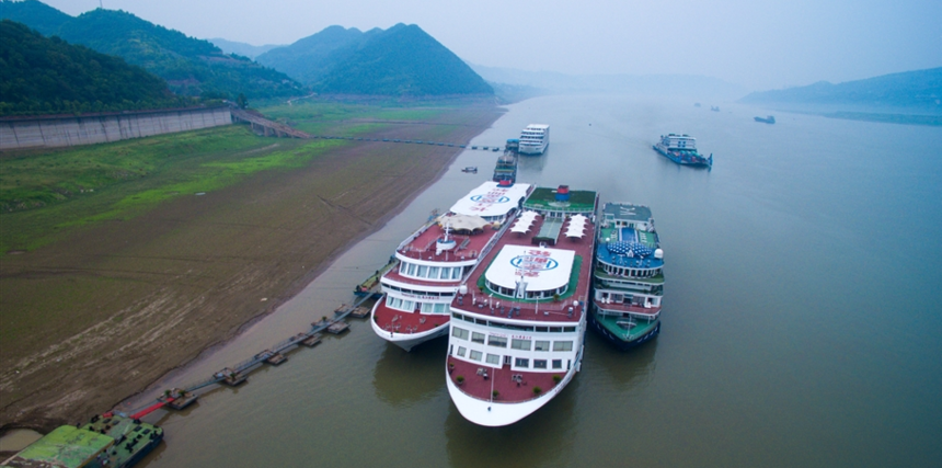 重庆的冬天必去丰都南天湖滑雪场冬天的快乐也很多