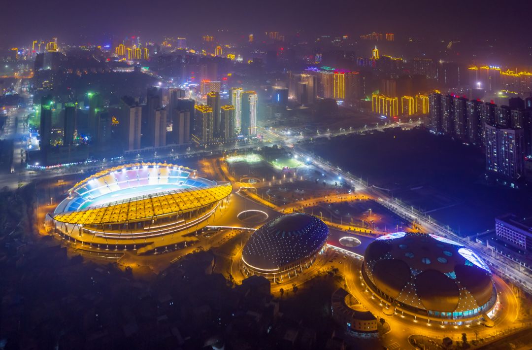 谢谢您.交通堵塞吗教育资源怎么样?贵港城市建设漂亮吗有什么大项