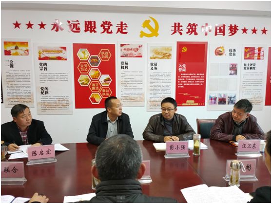 11月18日,宁国市政府副市长江政义采取"四不两直"