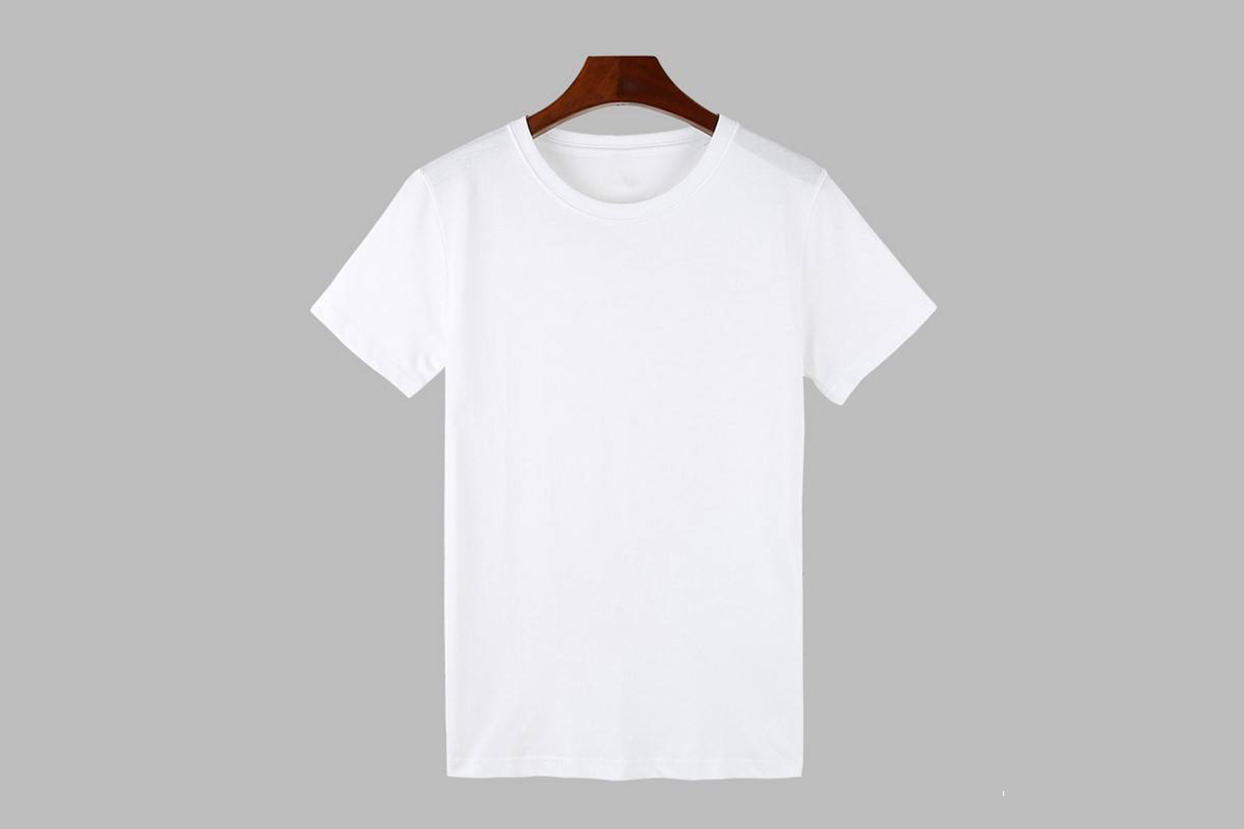 为什么同一件白t,你卖9块9,他加个√就能卖200块