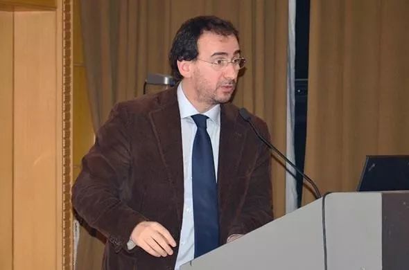 毕 罗(pietro de laurentis,意大利独立学者,复旦大学访问学者)讲座