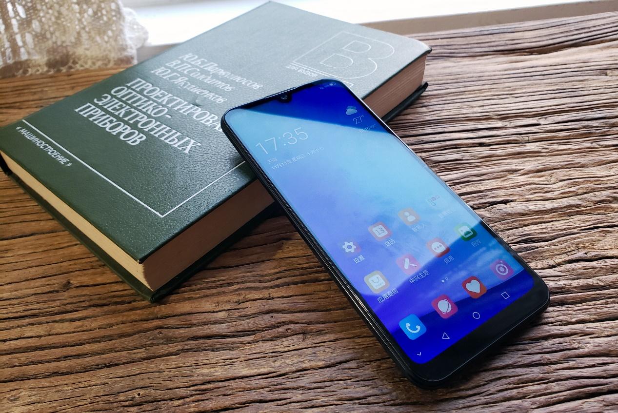 从不把自己当入门机,中兴blade a7s上手不平凡_手机