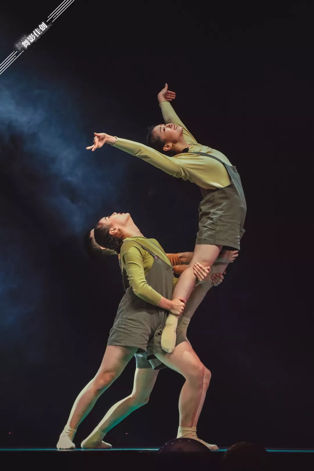 舞影图集四川师范大学舞蹈学院第五届博艺杯剧目创作表演大赛原创舞蹈