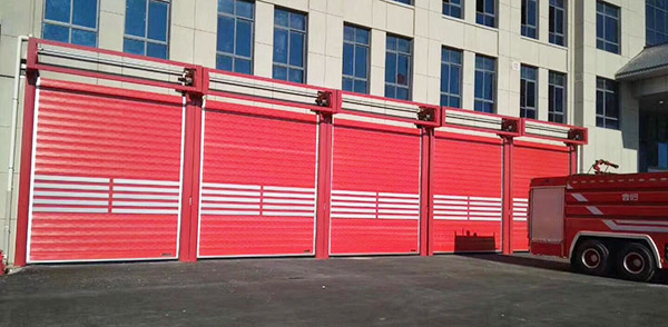 消防车库门新型螺旋式硬质快速门的快速普及
