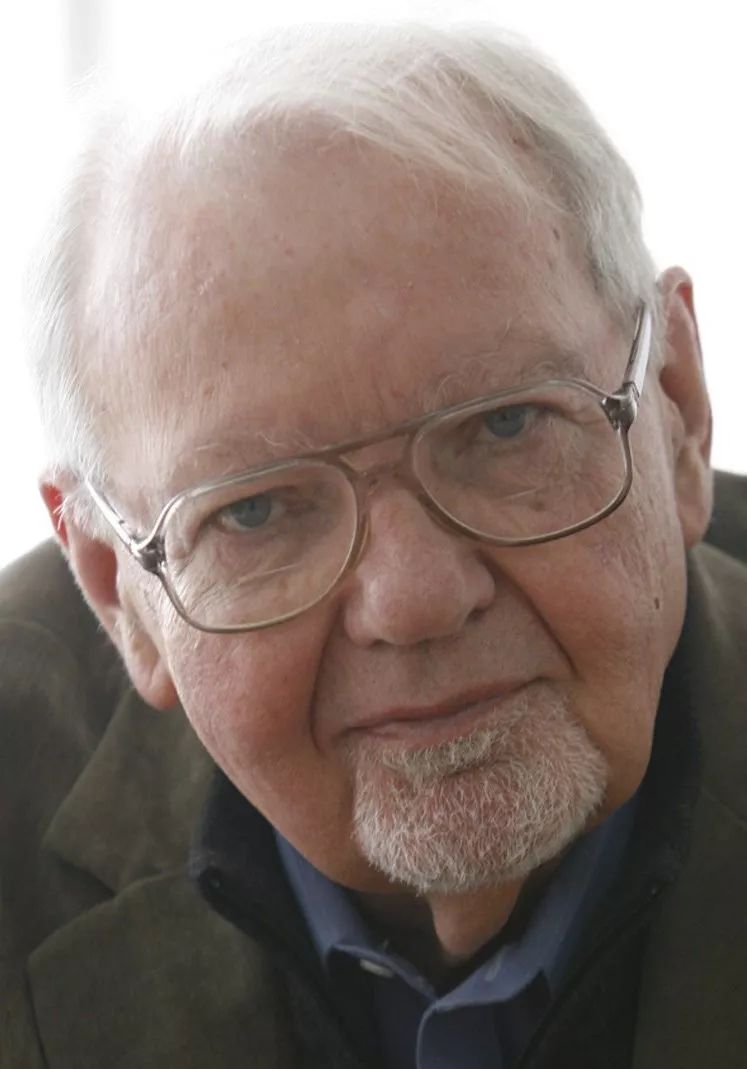 韦勒克《批评的诸种概念》式的进化观念色彩,虽然这里时序的先后并不