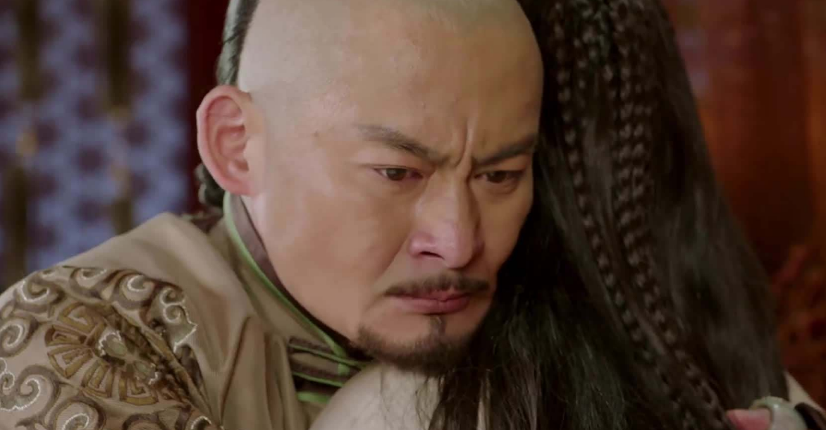 努尔哈赤剧照此时努尔哈赤已经四十三岁了,他迎娶了这位小自己三十一