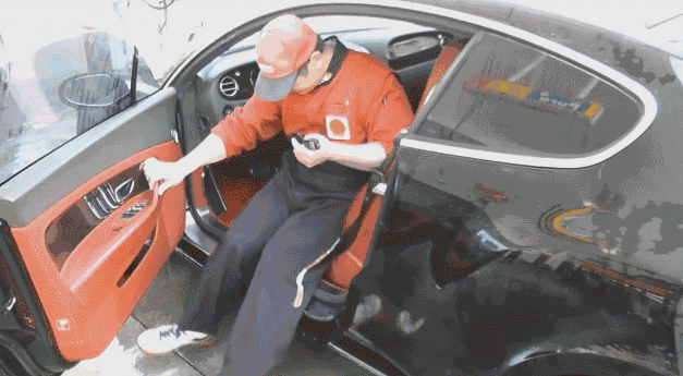 日本的完整洗车流程从中学到不少东西看来洗车还真不简单