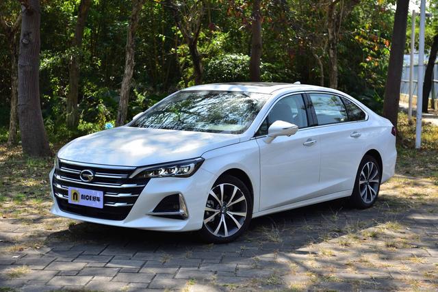国产中型车轿车"标杆"?试驾广汽传祺ga6感受