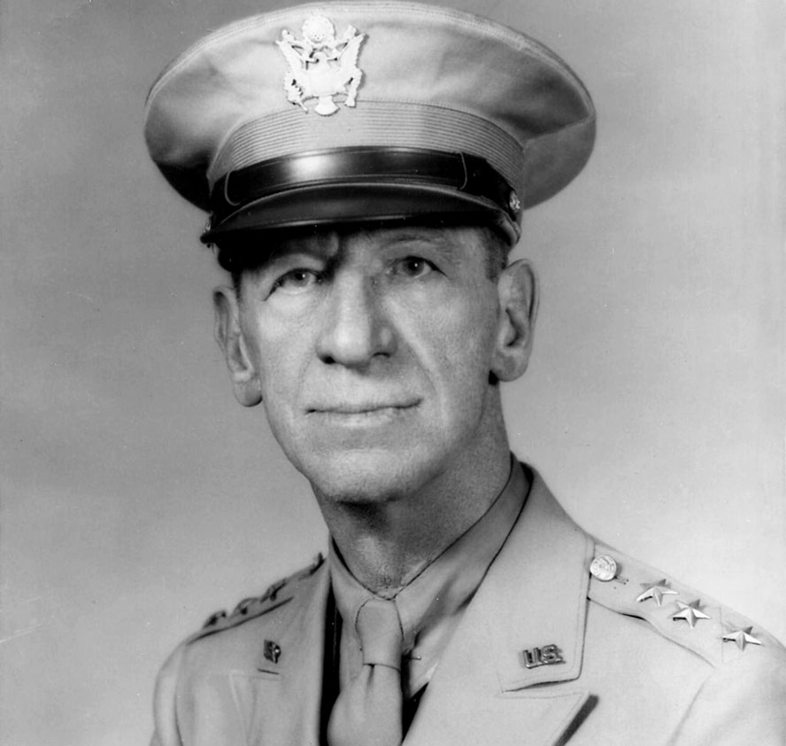 抗战胜利后,这位美国人因对中国的贡献,获得青天白日勋章_魏德迈