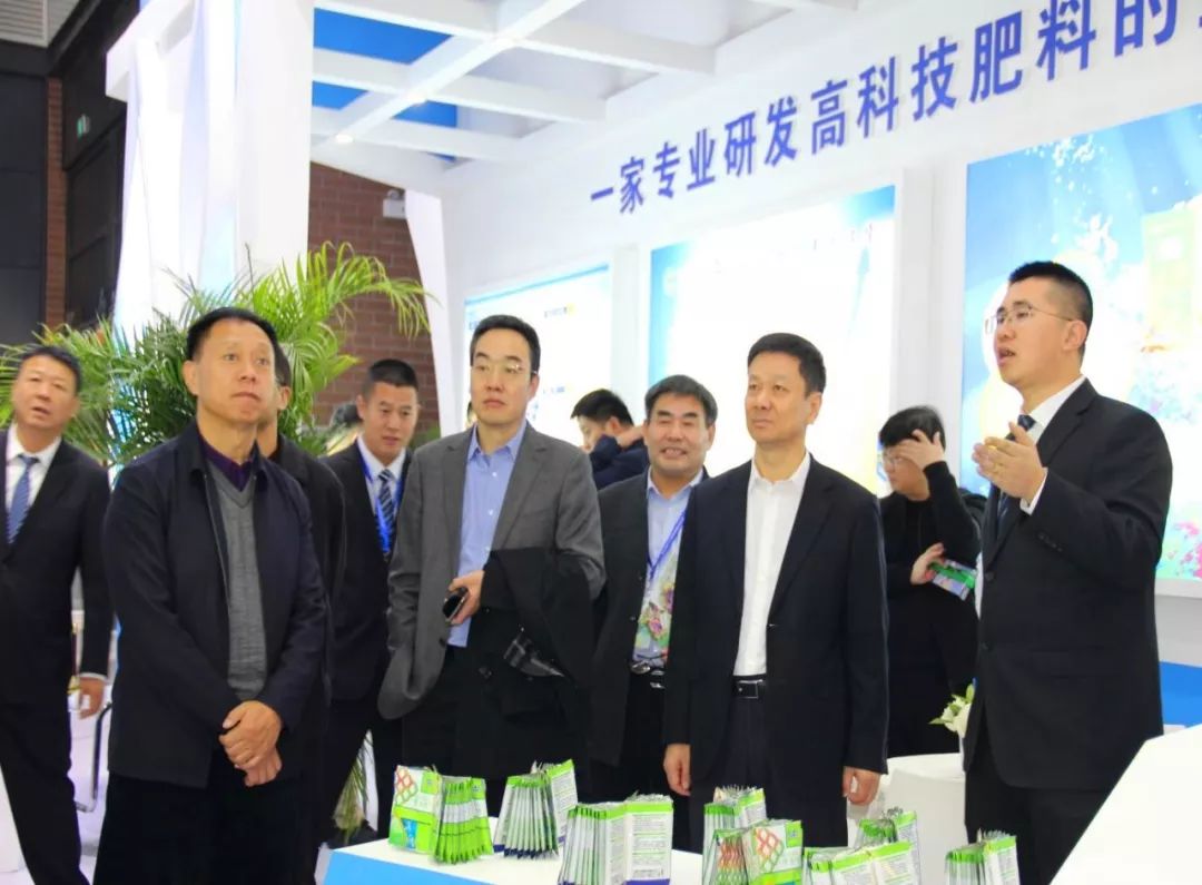 各位领导对五洲丰高科技产品给予充分肯定的同时,也提