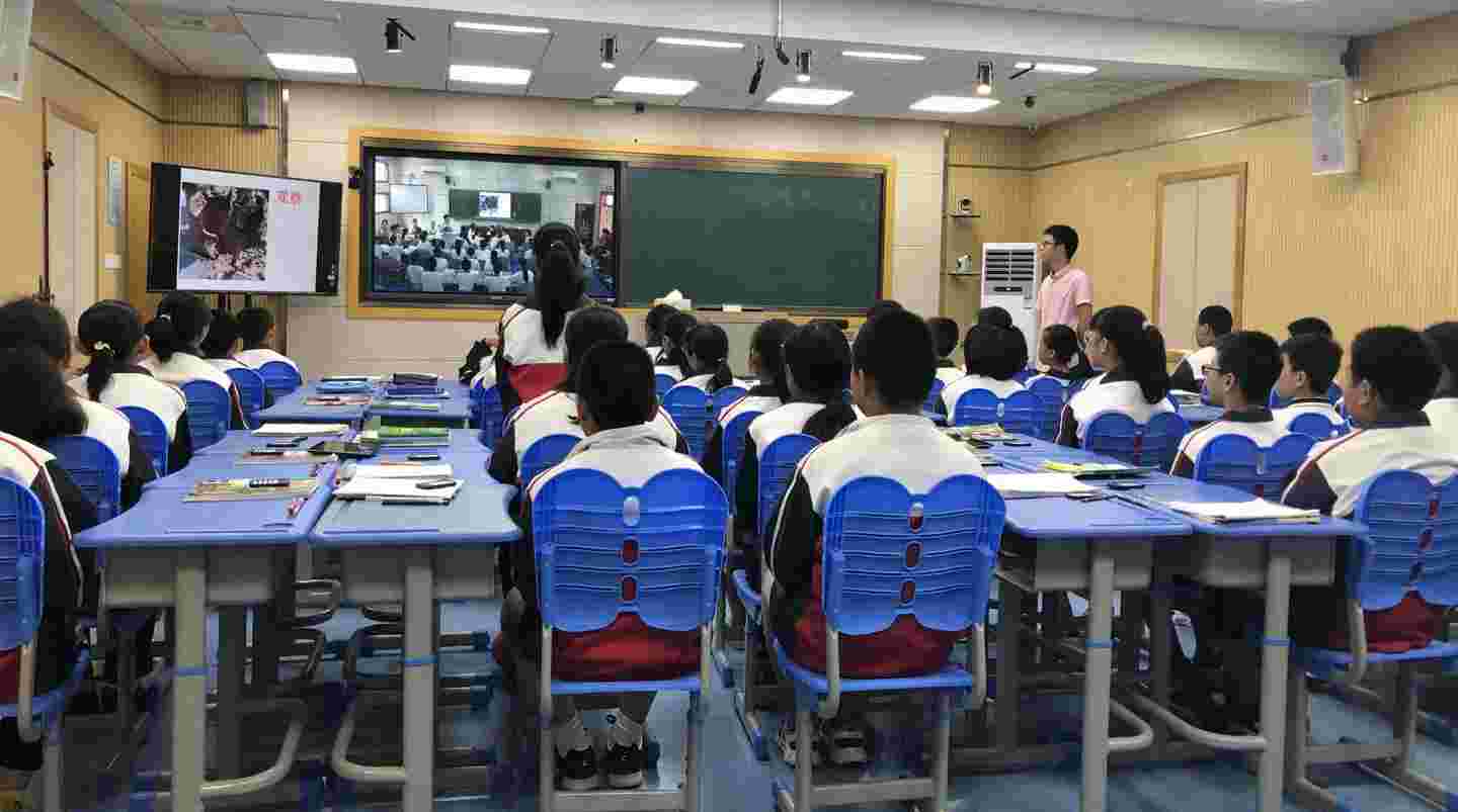 稽东镇中学与柯桥区实验中学开展"互联网 教育"教研活动