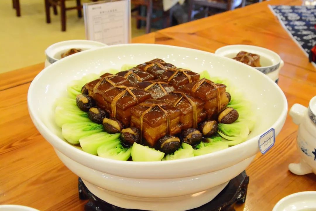 横店八大厨"招新" ,各路高手上演烹饪"绝技",看看都有哪些好吃的