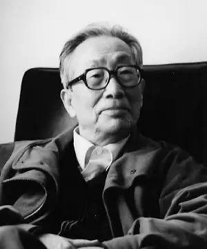 人物故事王佐良译者必须是真正意义上的文化人