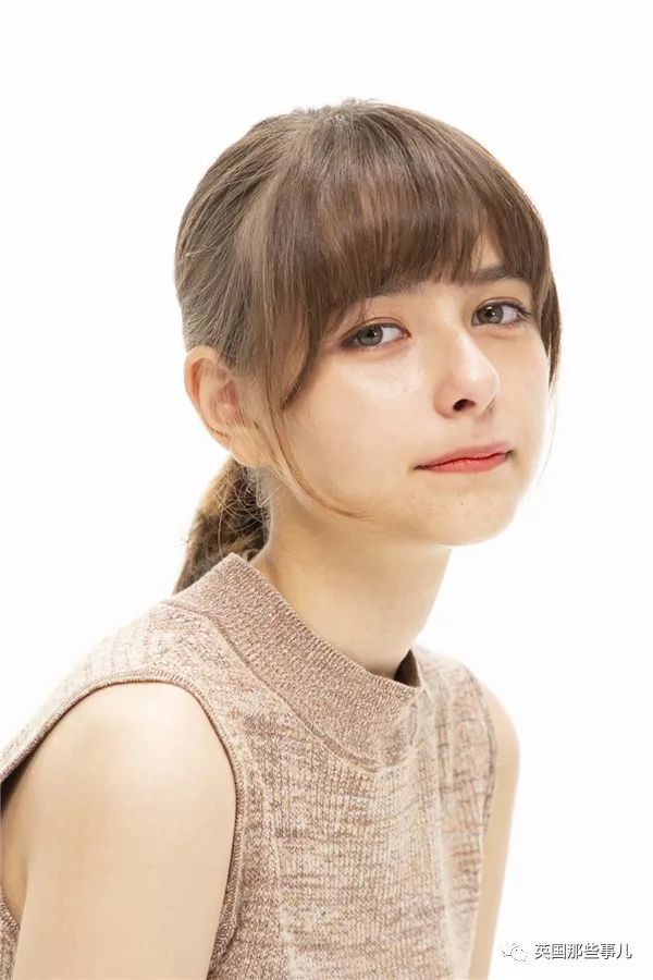 五国混血的15岁美少女,从小就是世界瞩目的小天使