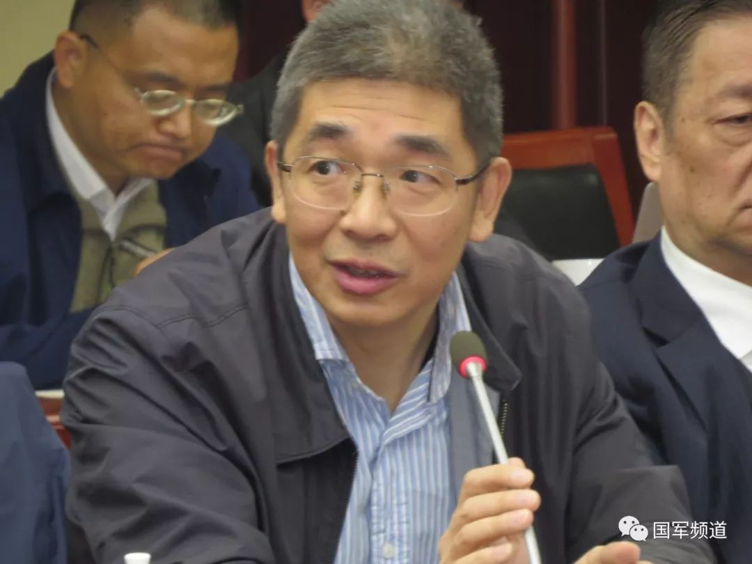 揭小健不能把国企当机关管