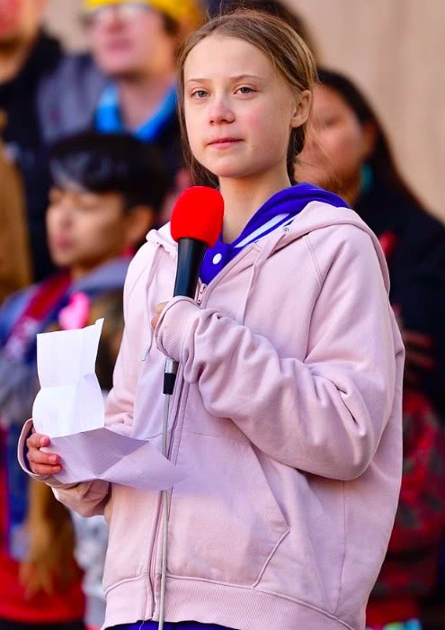 原创时间旅行者瑞典环保少女与120年前一女孩非常相似引发讨论