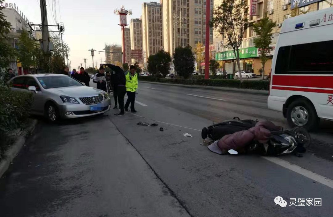 突发!昨日早上,在灵璧西关发生一起车祸(现场图)