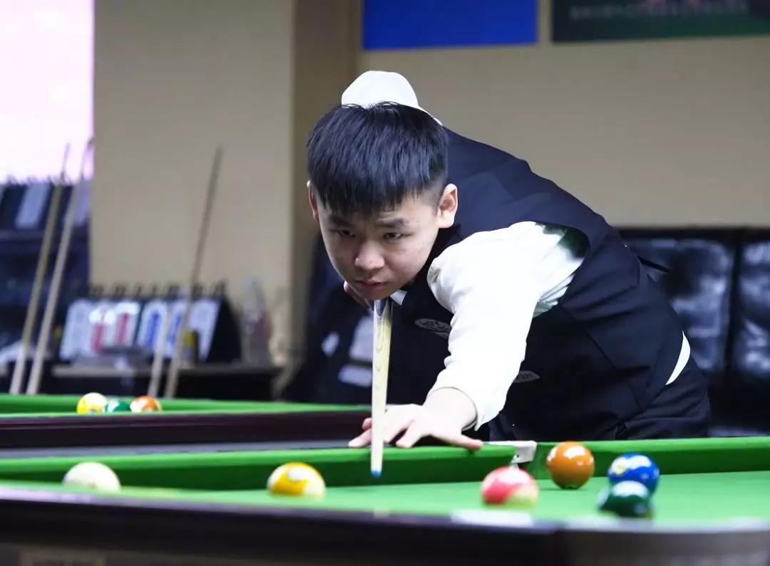 放松心态放手一搏冯泽源打好自己的球最重要