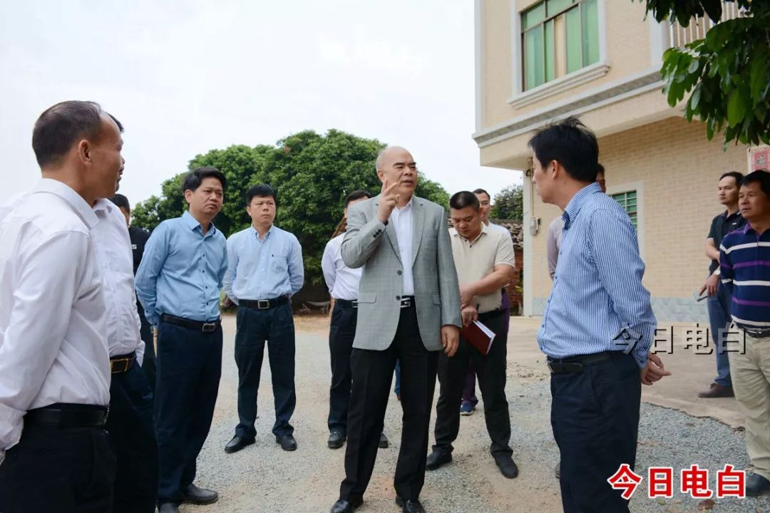 11月19日,结合第二批"不忘初心,牢记使命"主题教育,电白区委副书记