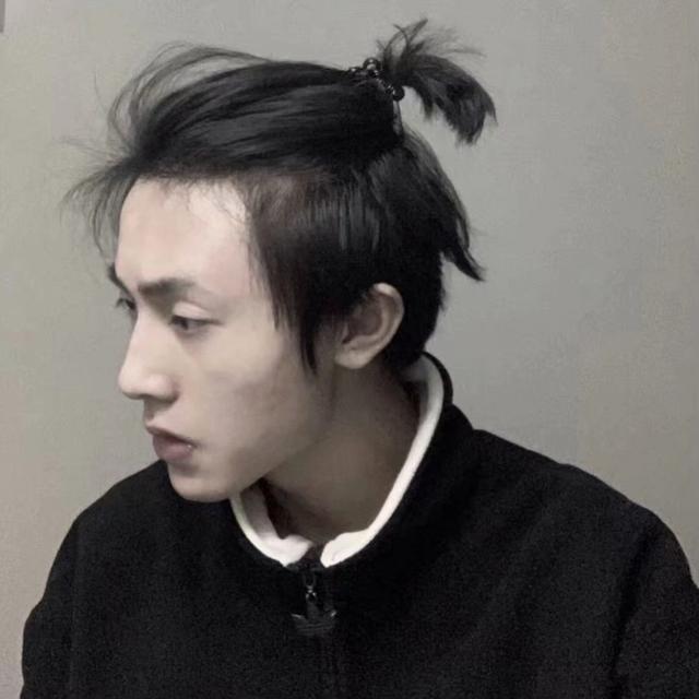 头像年轻人的风格