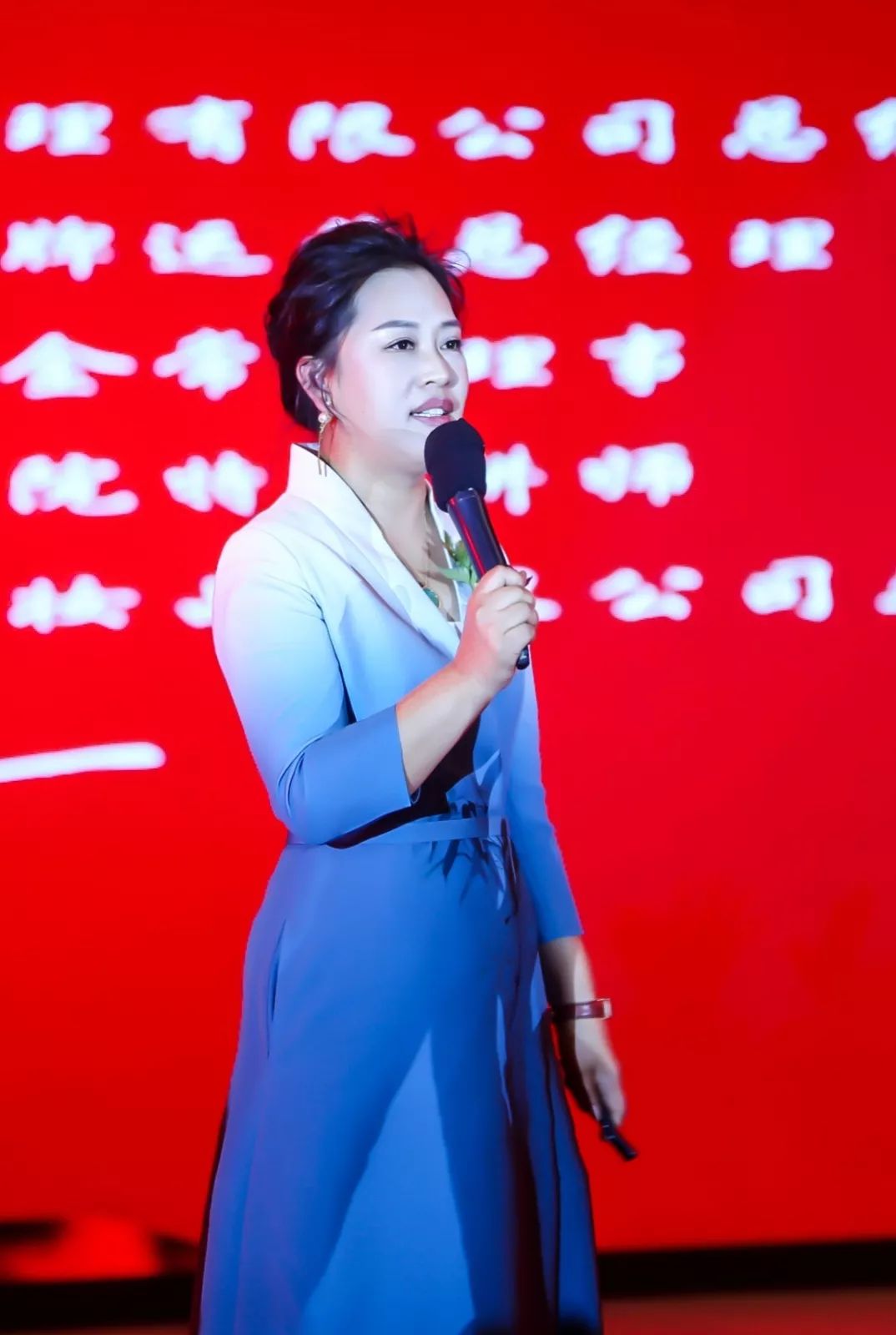 奋力前进 永无止境,泓姿·维娜2019美业人峰会(殷素华,韩秀丽团队)