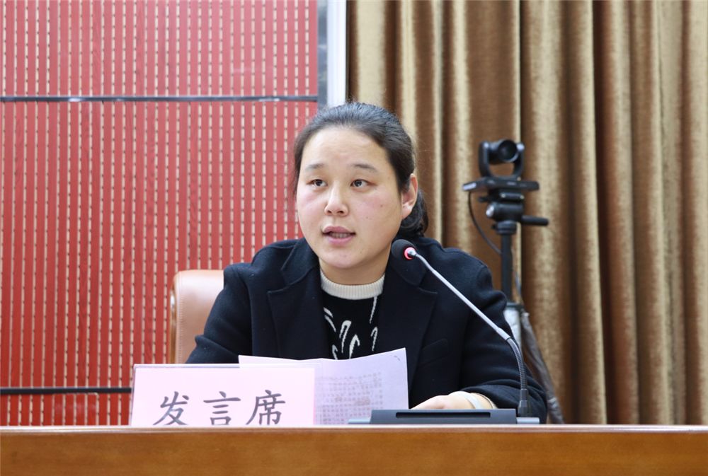 市第八届人大常委会立法咨询顾问王淑婷代表专家咨询委员发言时谈到,"