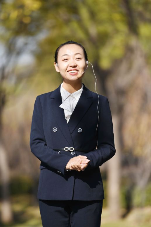 这个山西姑娘了不起2019年11月号山西晚报封面人物全国金牌导游员