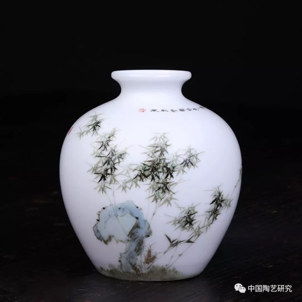 方毅第十一屆中國陶瓷藝術大展獲獎作品推薦匠心畫竹大成而書