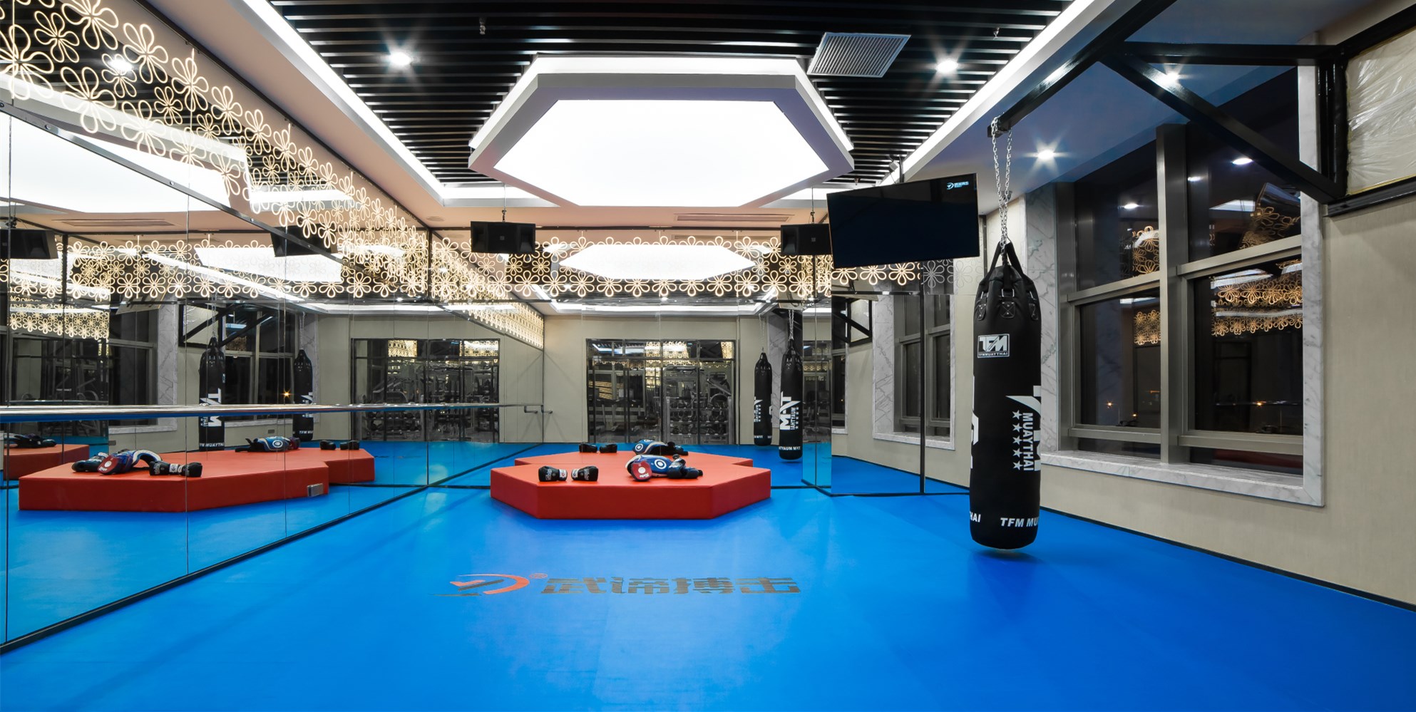 免费体验官招募┃减脂释压又好玩的搏击课程,快来打卡鸭!