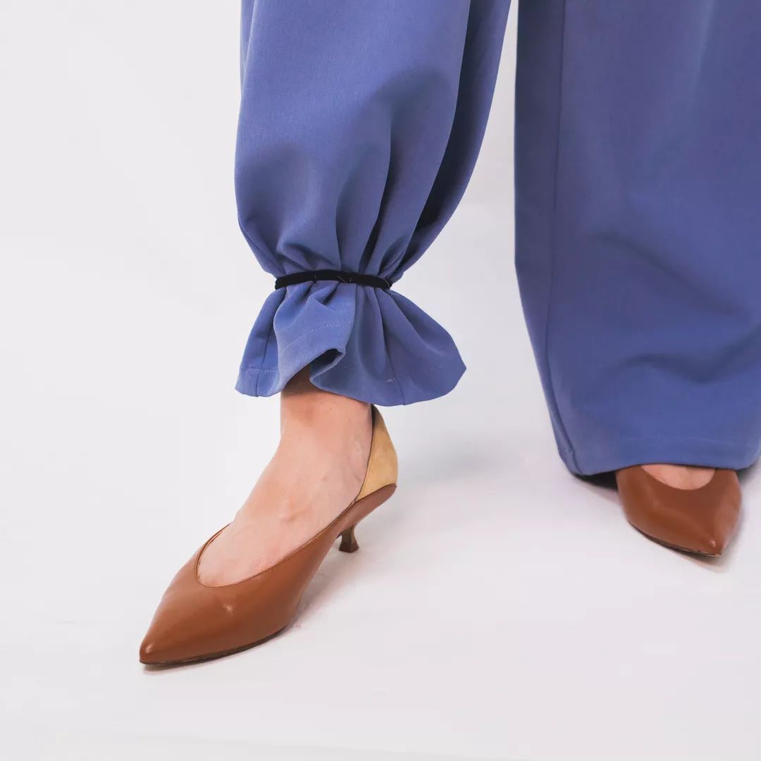 冬天的毛衣,裤子,大衣想穿得更时髦,都可以靠它来加分