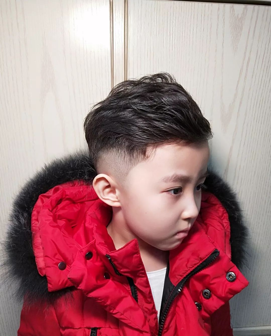 小男生帅气发型剪它