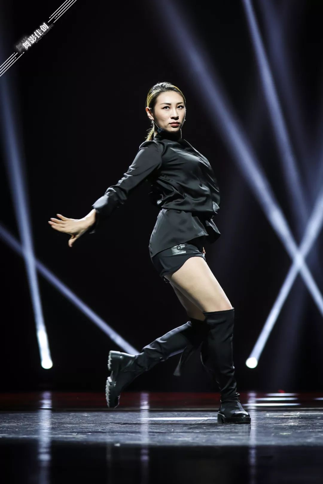 舞影图集第二届全国街舞创作作品展演1118成人场