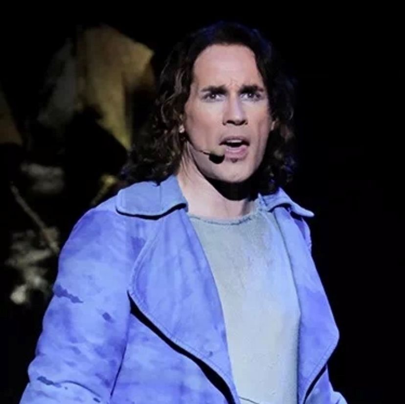 dirmann格兰古瓦(游吟诗人)饰演者 richard charest卡西莫多饰演者