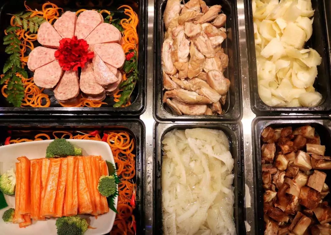 小肥羊全店升级自助宴登场致敬费城初雪鲜掉眉毛的金汤酸辣锅涮煮50