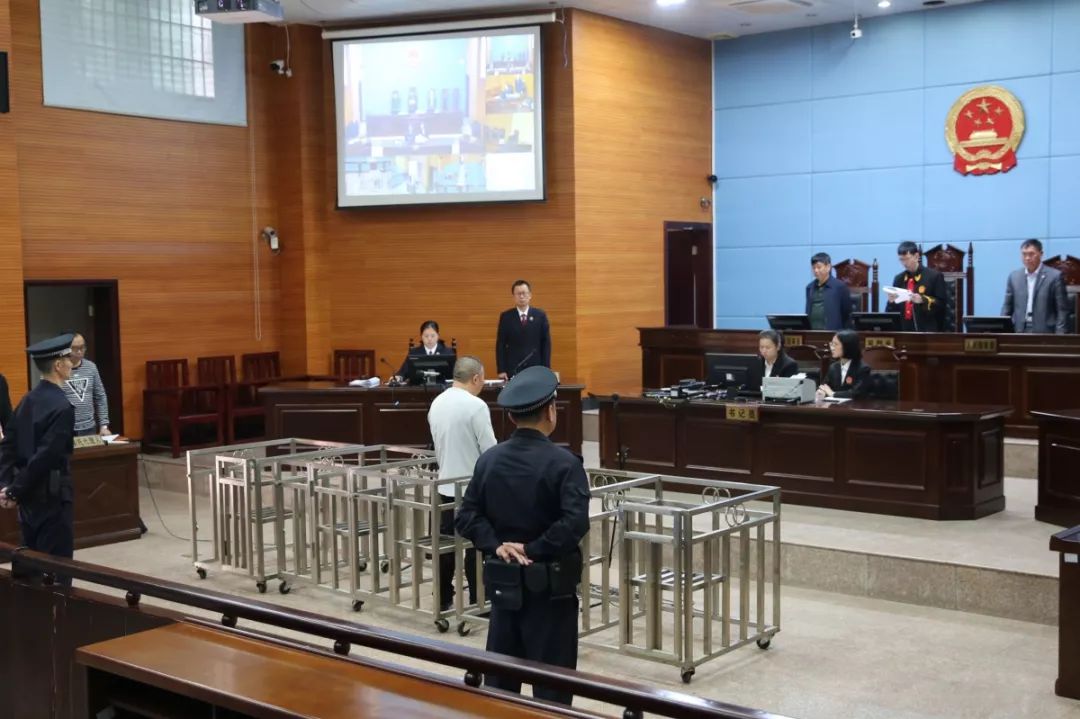 判了漳平东山别墅抢劫案一审公开宣判