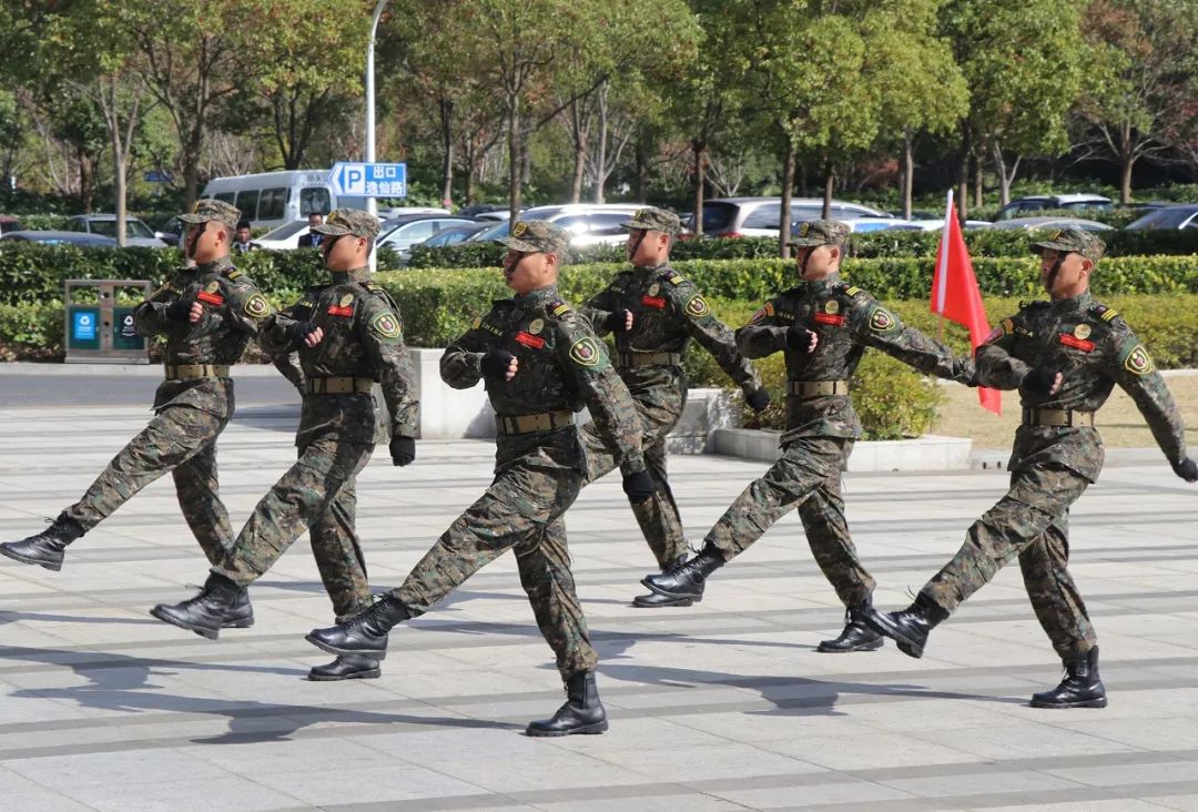 岗位练兵强素质比武会操展风采赛夫安保集团开展冬季