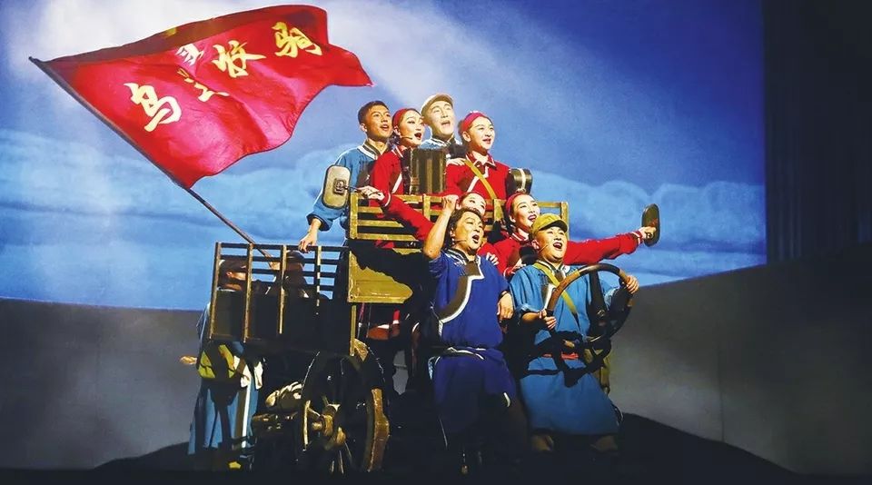 乌兰牧骑是全国文艺战线的一面旗帜