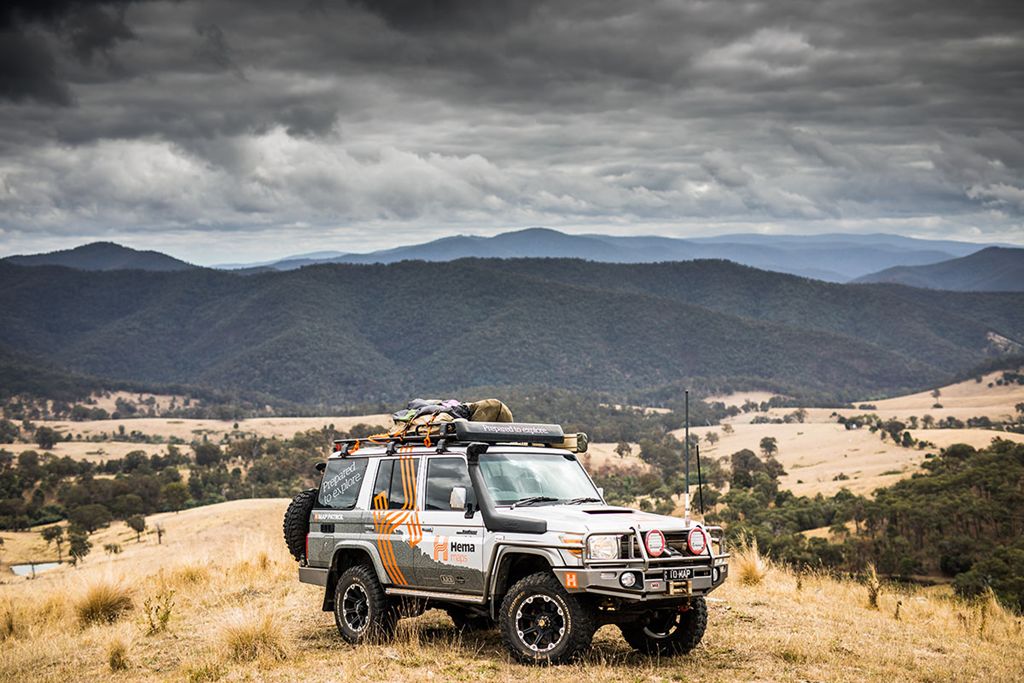 虽然后续又发展了lc90和lc120系列,但相比现在的新款兰德酷路泽和