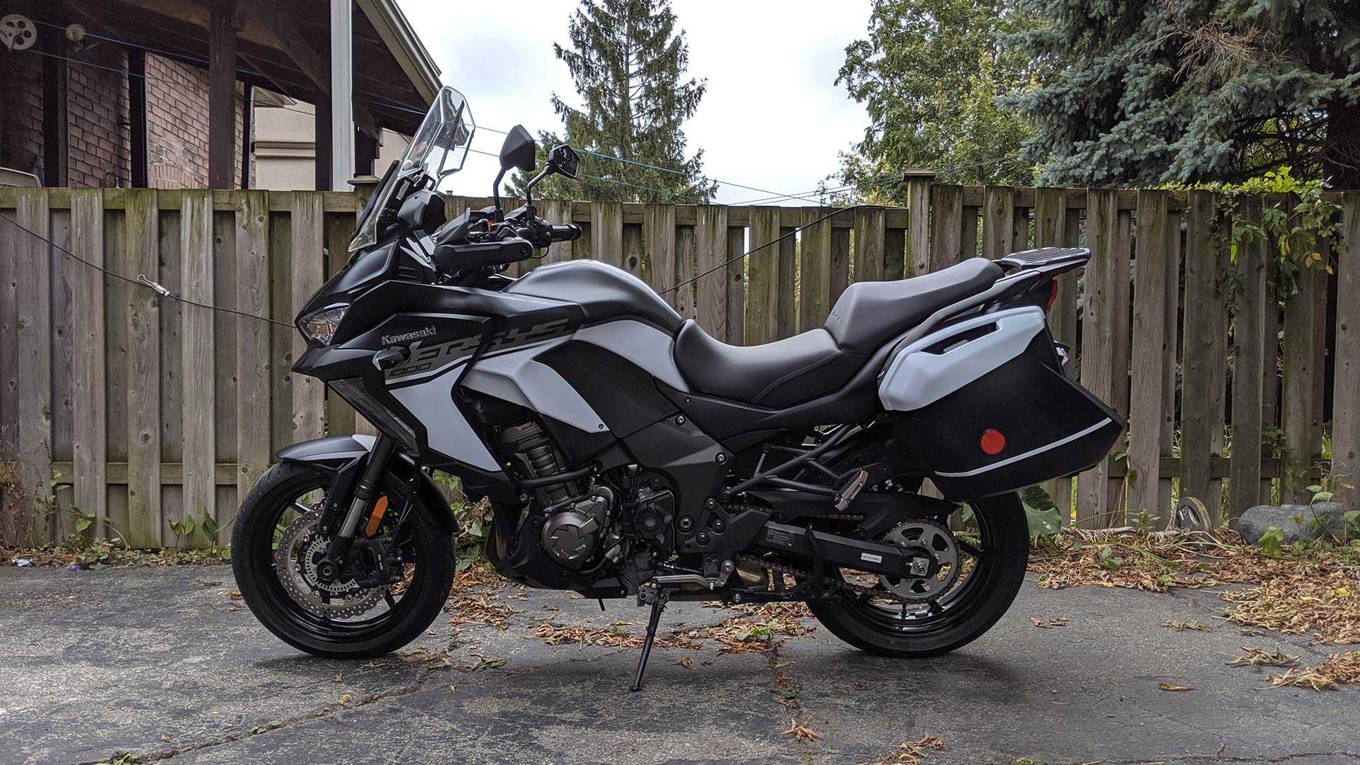 川崎versys 1000 se lt  是川崎运动旅行车旗舰款,该车型在2018年首次