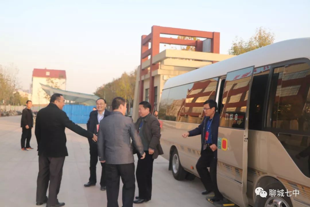 11月19日,聊城市人大代表张凤军,孔祥之,徐玉林,王清华,刘庆之,吴秀芳