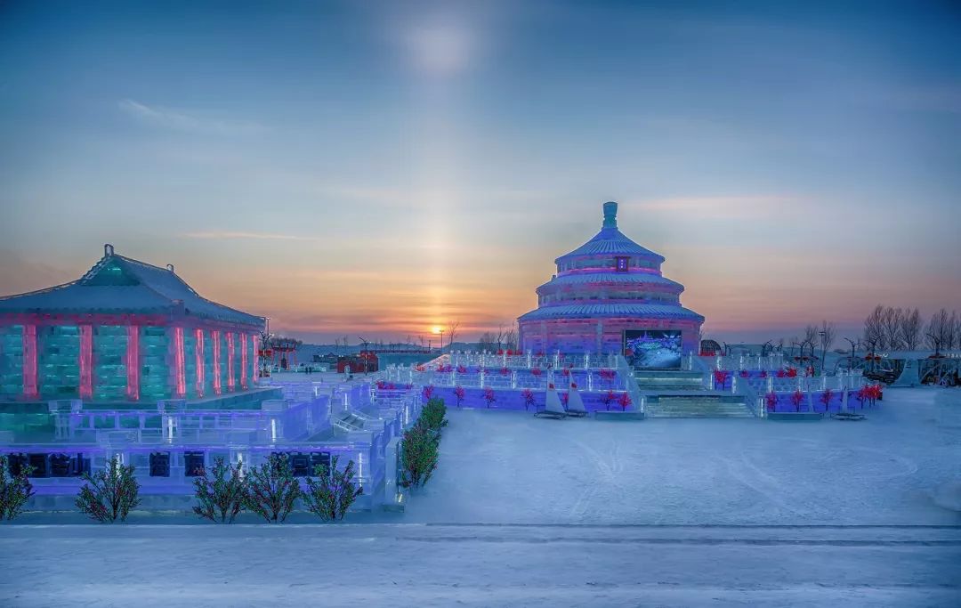 梦幻哈尔滨下雪了美成仙境般的冰雪城
