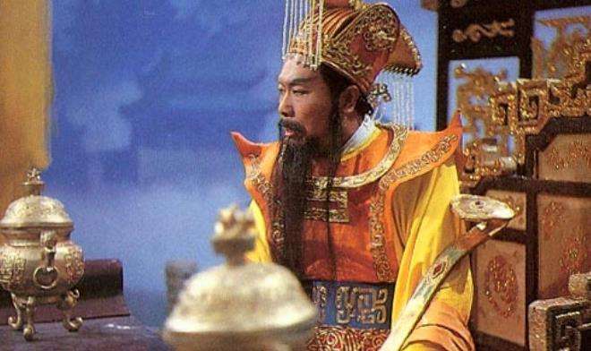 原创西游记为何玉帝不敢离开凌霄宝殿半步你看看凌霄宝殿封印着谁