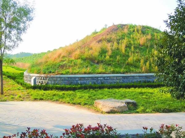 鲁国故城北城墙遗址 作者/供图《史记·鲁周公世家》载:"鲁公伯禽之初