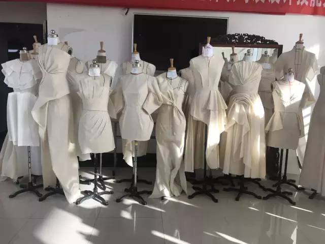 展示图▲ 贺萍萍作品▲ 王诗艳作品▲ 朱星怡作品▲ 袁佳作品▲ 洪