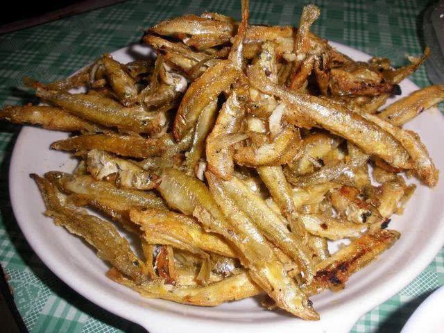 原创北方钓友的福利,这条鱼能散发出一种"黄瓜香",天气越冷越活跃