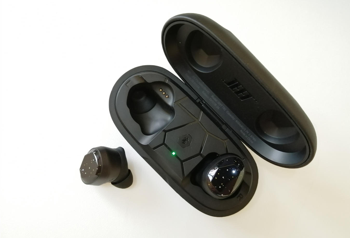 jeet mars耳机:低延迟配入耳检测,499的价格要啥自行车!