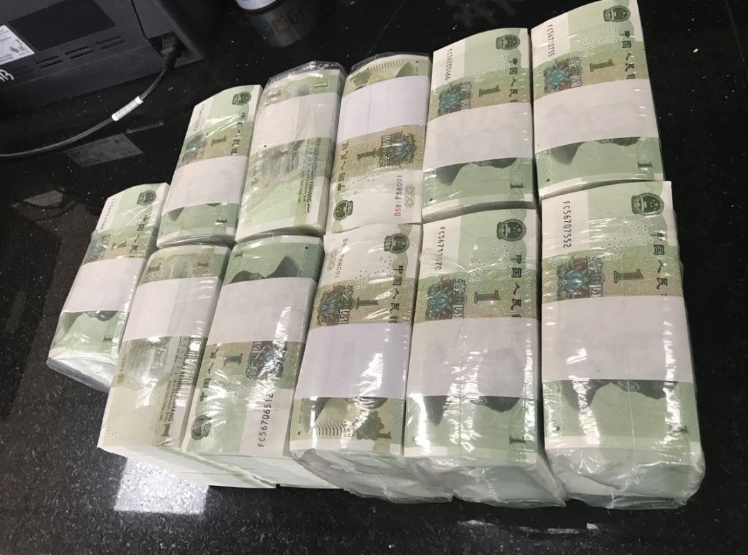 在里水丢了一箱钱的事主找到了事发经过是